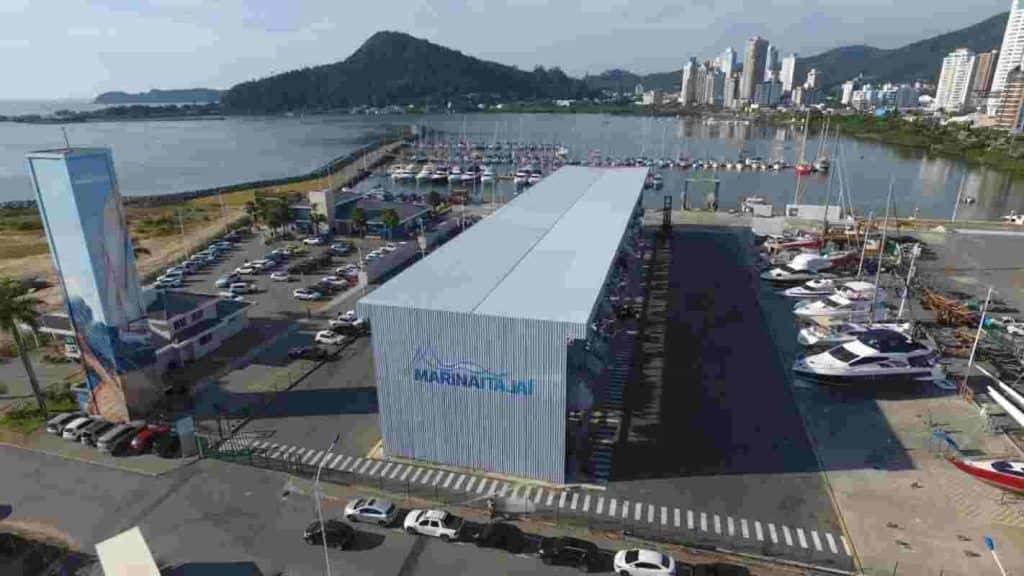 Marina de Itajaí, símbolo da valorização imobiliária do litoral catarinense