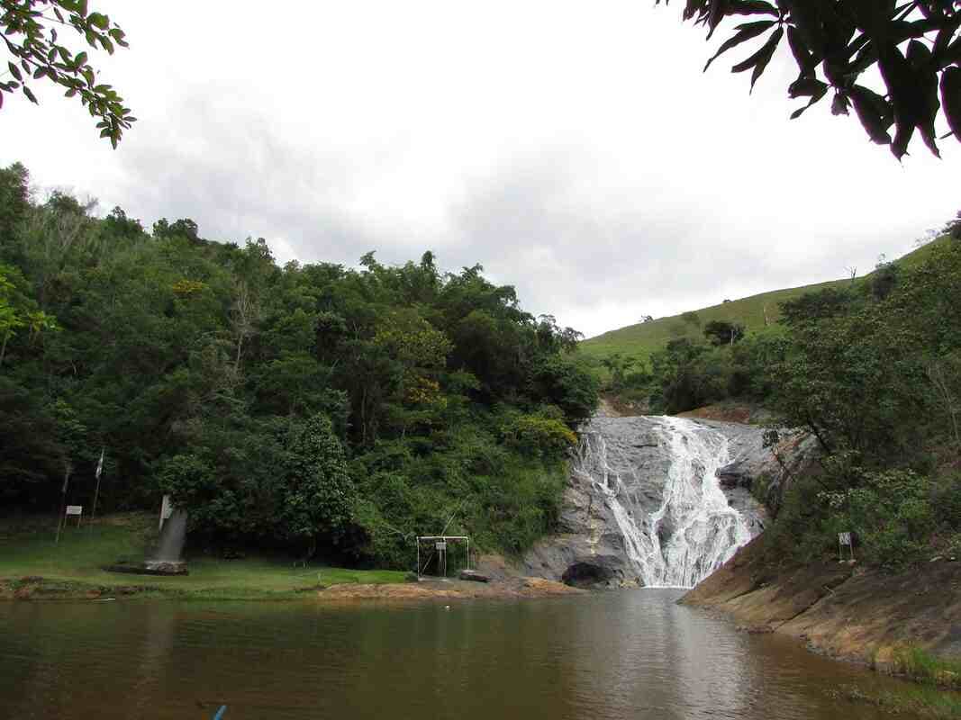 Cachoeira em Itajaí: Lugares para explorar a natureza na cidade