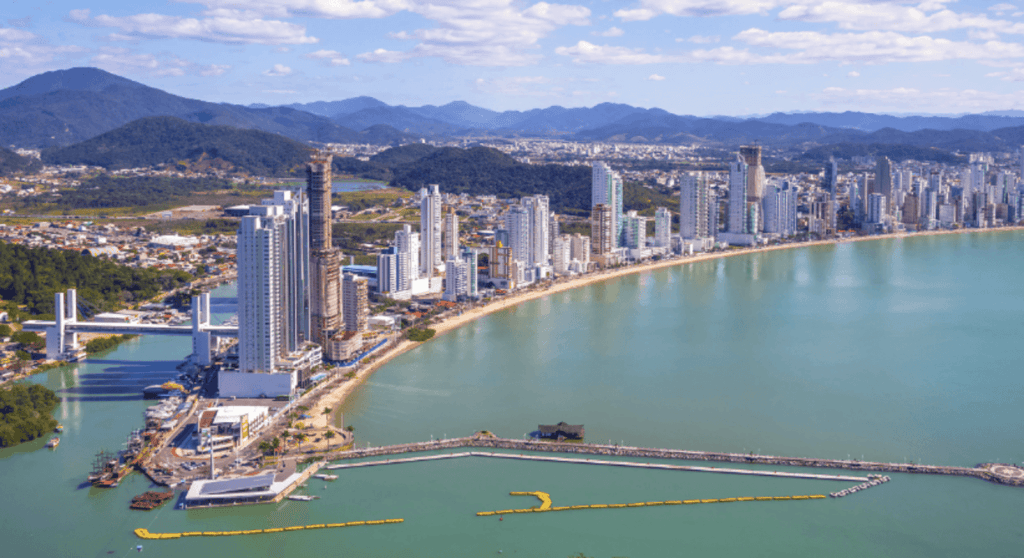 Lofts de alto padrão: o investimento inteligente no litoral catarinense