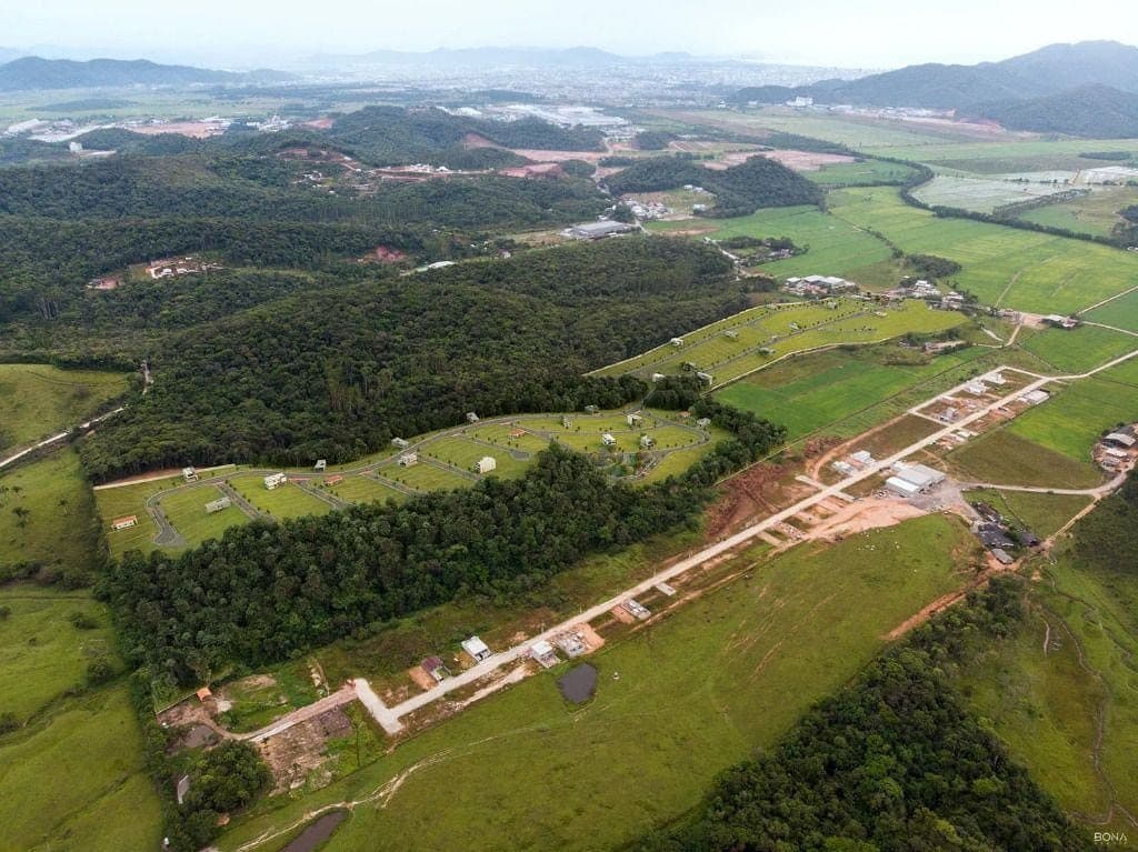 Foto 1 de Terreno em condominio fechado com 205M² à venda, Rio do Meio, Itajaí, SC