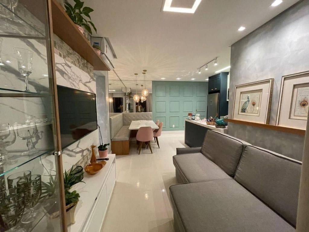 Foto 1 de Apartamento semimobiliado com 1 suíte + 2 dormitórios à venda, 79 m² - Centro - Itajaí/SC