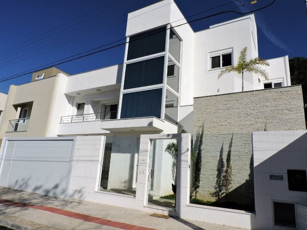 Foto 1 de Casa com 5 suítes à venda, 445 m² - Praia dos Amores - Balneário Camboriú/SC