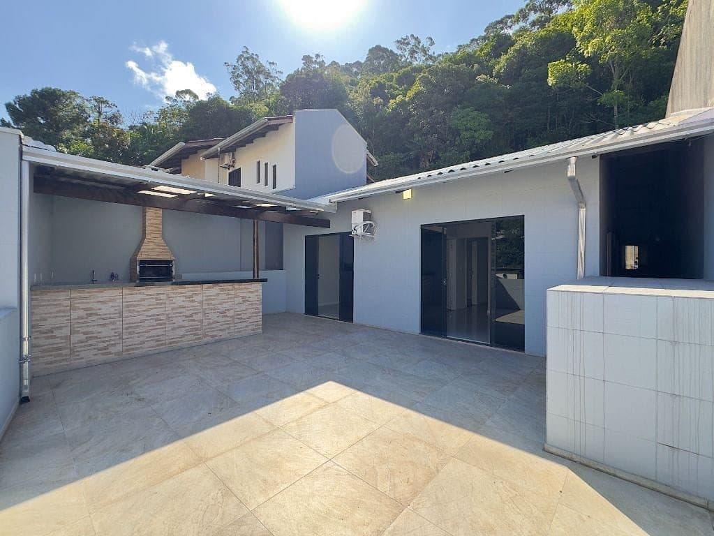Foto 1 de Casa com 1 suíte + 3 dormitórios à venda, 160 m² por R$ 1.150.000,00 - Fazenda - Itajaí/SC